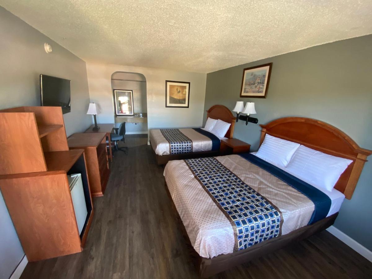 Americas Best Value Inn - Гейнсвил Екстериор снимка