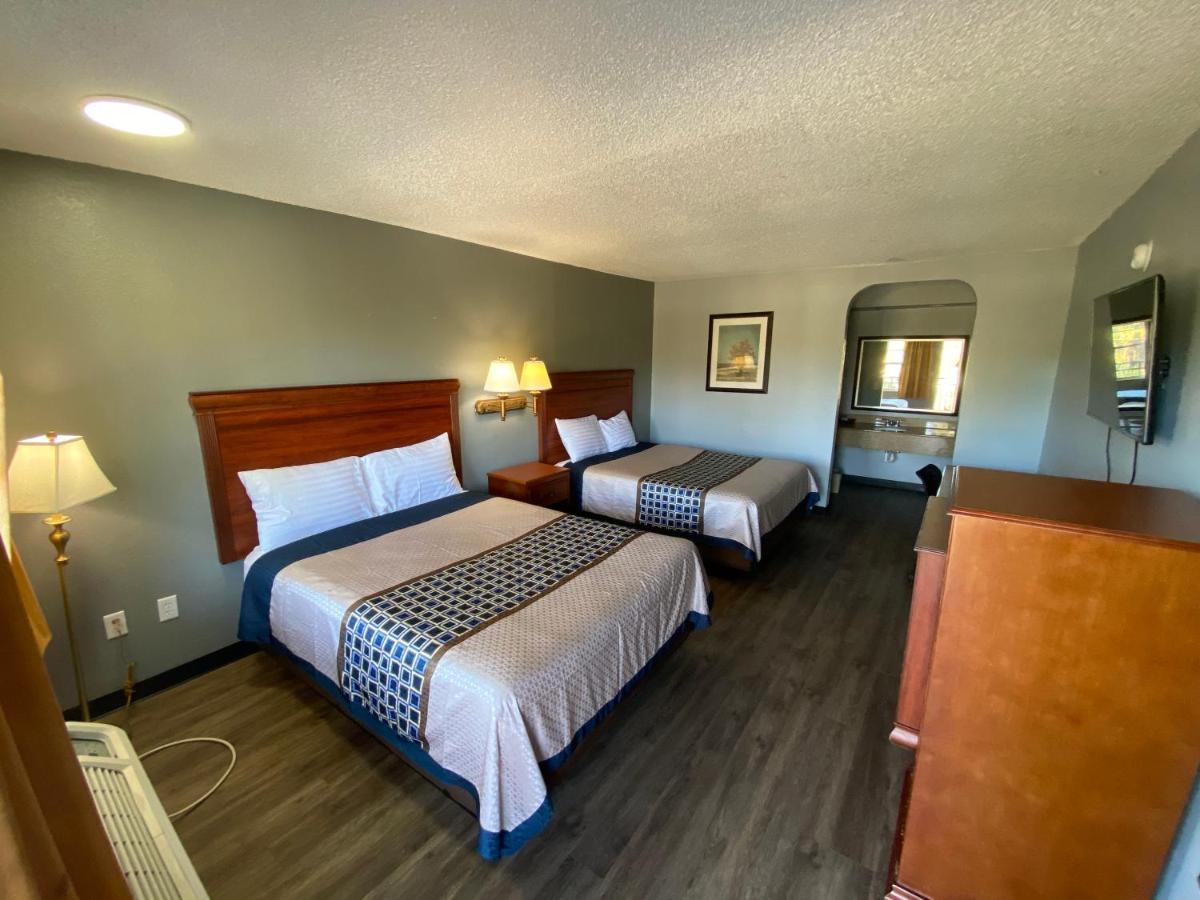 Americas Best Value Inn - Гейнсвил Екстериор снимка