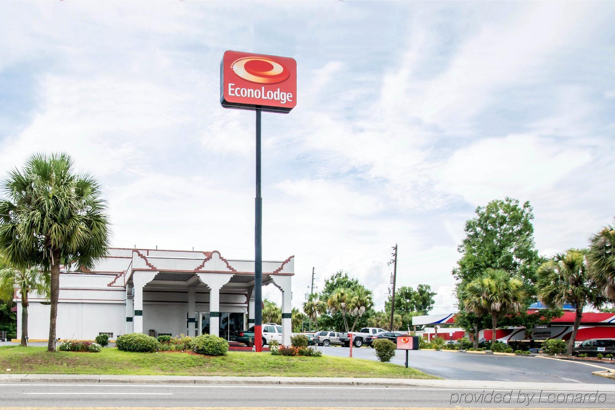 Americas Best Value Inn - Гейнсвил Екстериор снимка