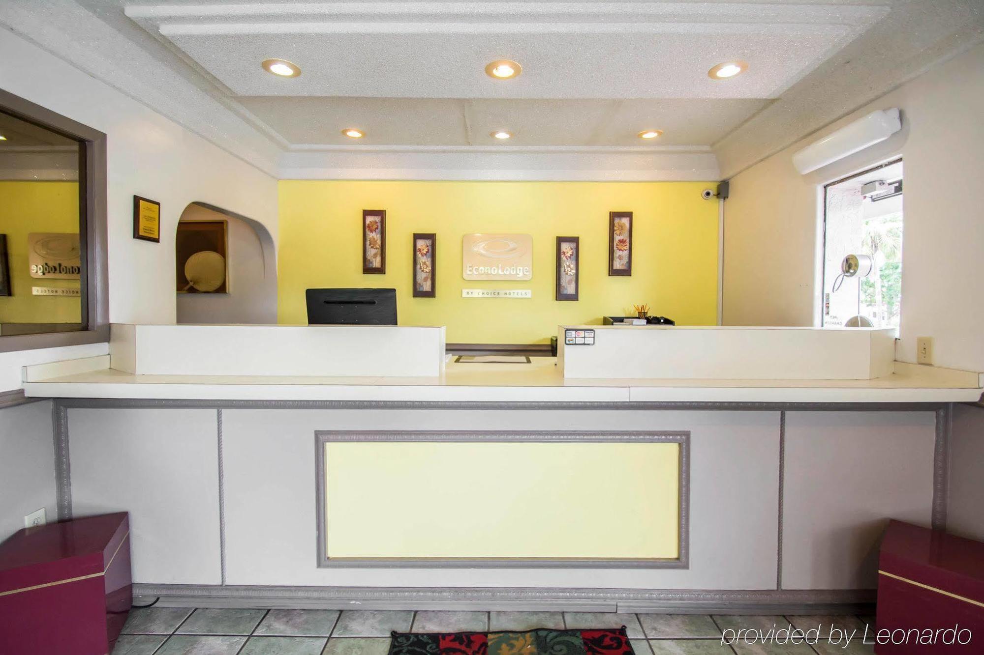 Americas Best Value Inn - Гейнсвил Екстериор снимка